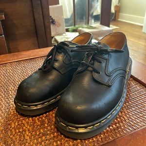 Vintage Dr. Martens women size 7 made in England